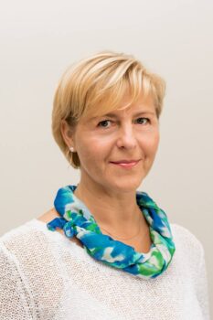 Ramona Gredzena
